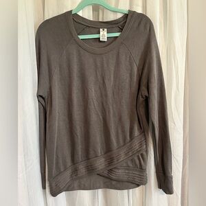 Active Life Women's Long Sleeve Pullover Sweatshirt - Charcoal